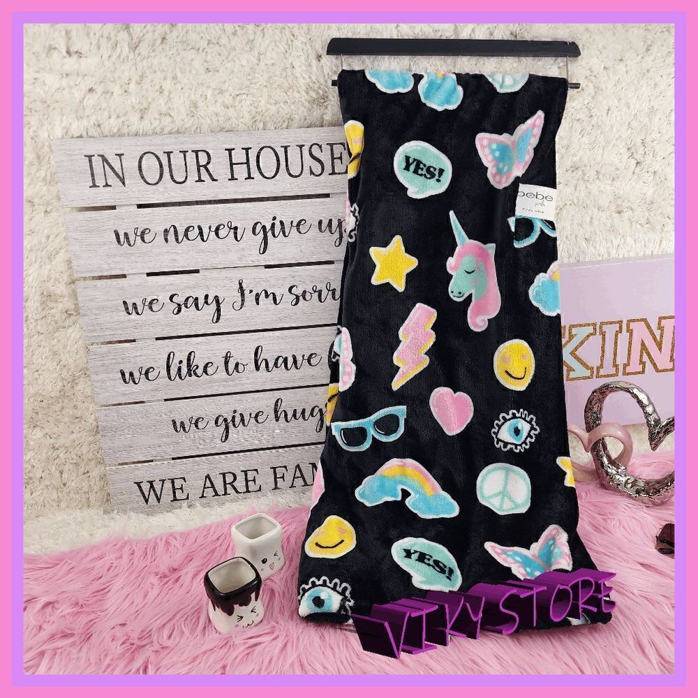 NWT {BEBE} Black Plush Fleece Throw Unicorns Girls NWT